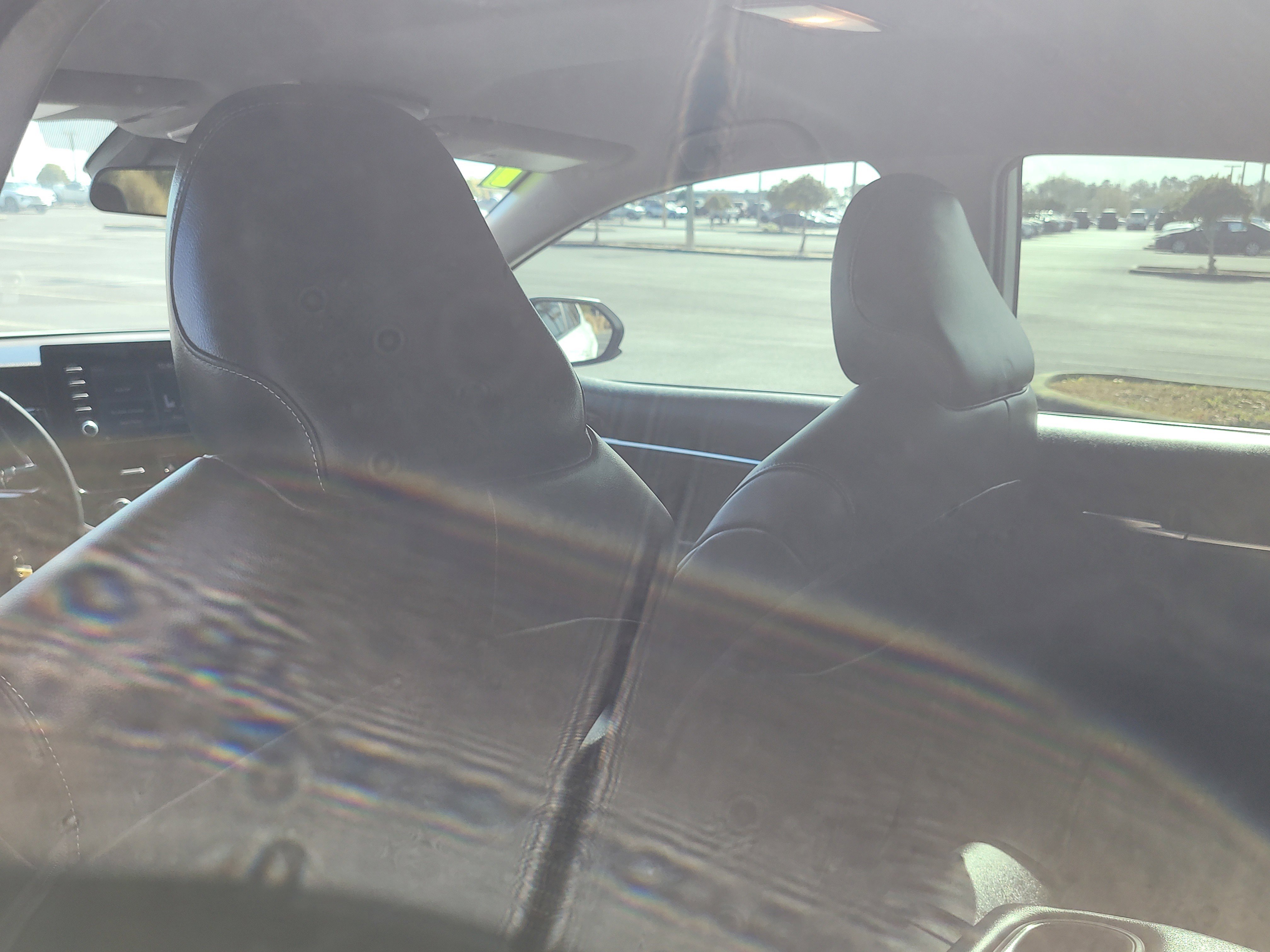 Used 2021 Toyota Camry SE image 12