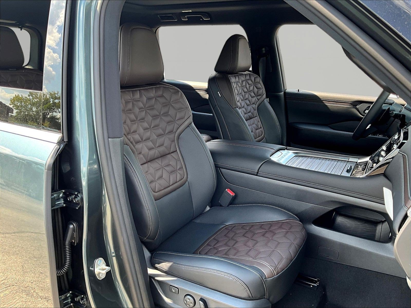 New 2026 Nissan Armada Platinum Reserve AWD/4WD image 19