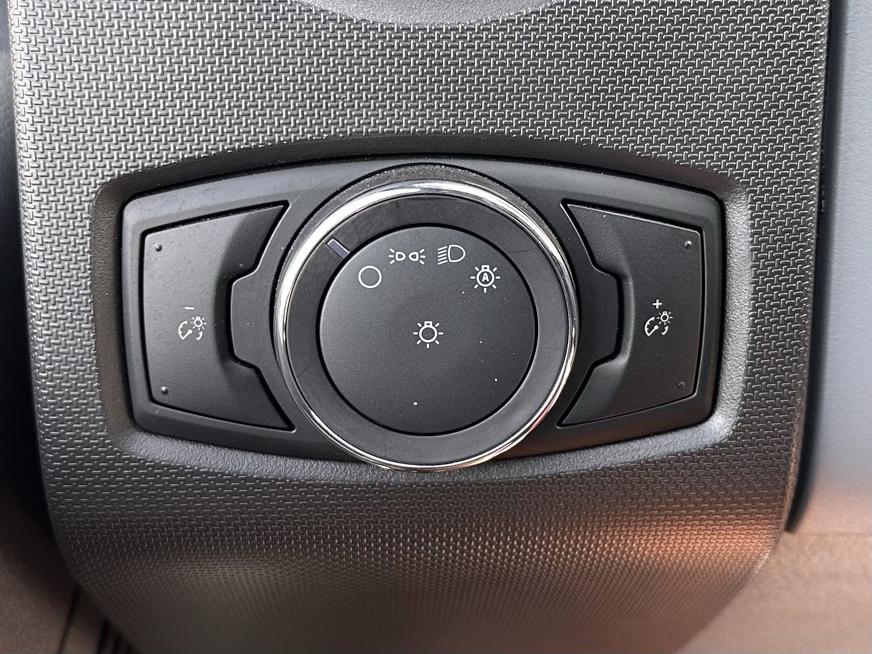 Used 2026 Ford F750 2WD Crew Cab Super Duty image 16