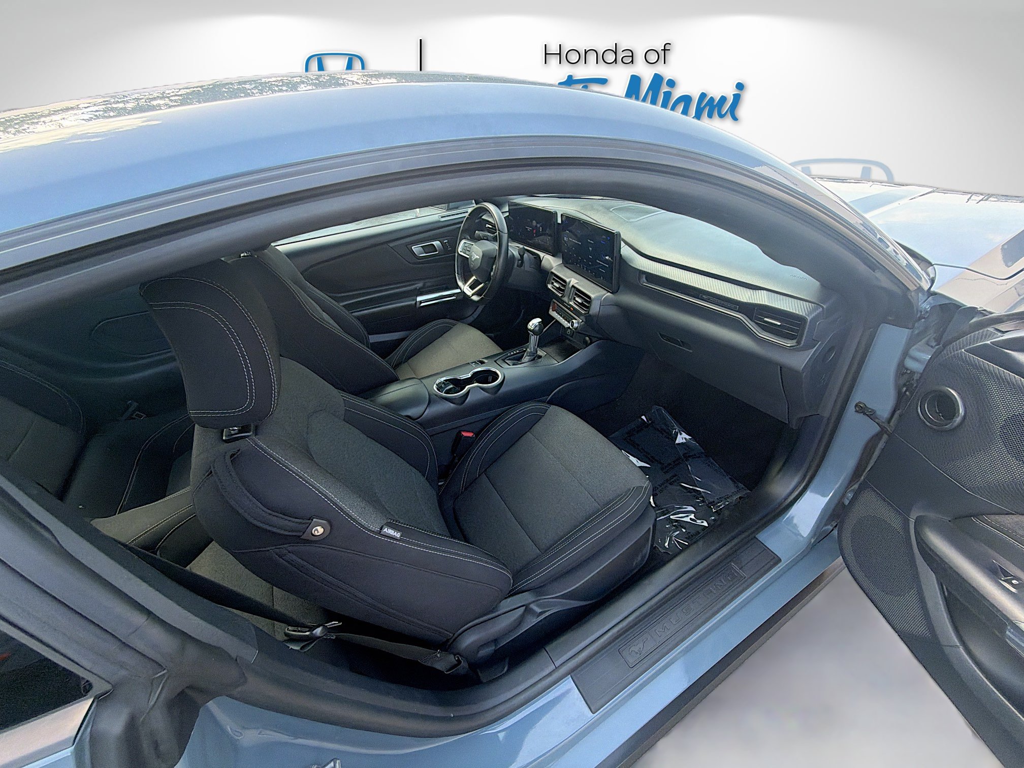 Used 2024 Ford Mustang Coupe RWD image 28
