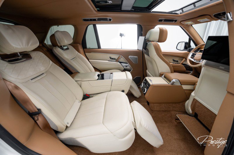 Used 2023 Land Rover Range Rover SV image 51