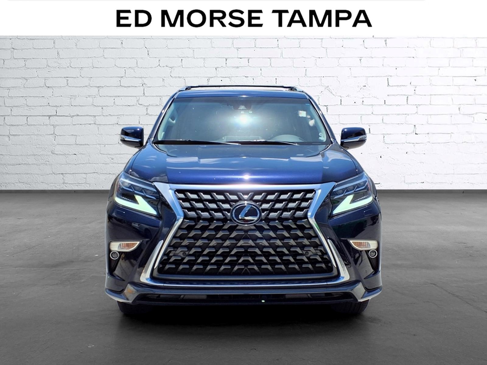 Used 2023 Lexus GX 460 Premium w/ Accessory Package image 6