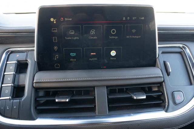 Used 2023 GMC Yukon XL SLT image 19