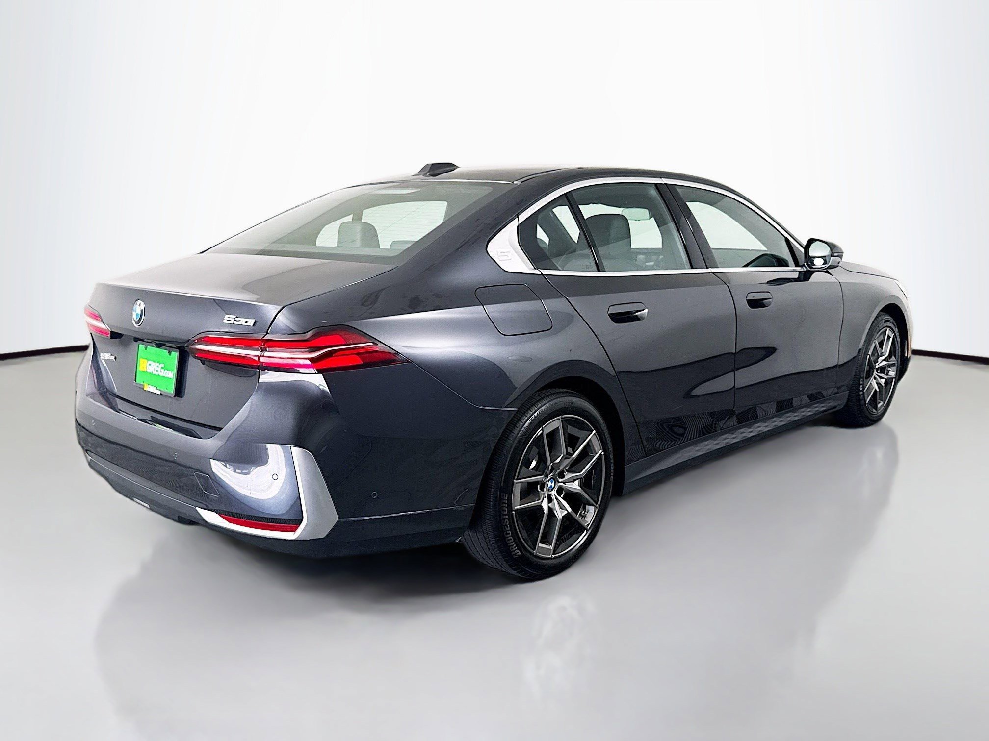 Used 2026 BMW 530i RWD image 10