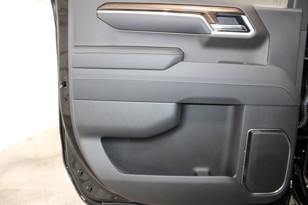 New 2026 Chevrolet Silverado 1500 RST AWD/4WD image 32