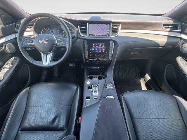 Used 2019 INFINITI QX50 Essential w/ Sensory Package AWD/4WD image 10