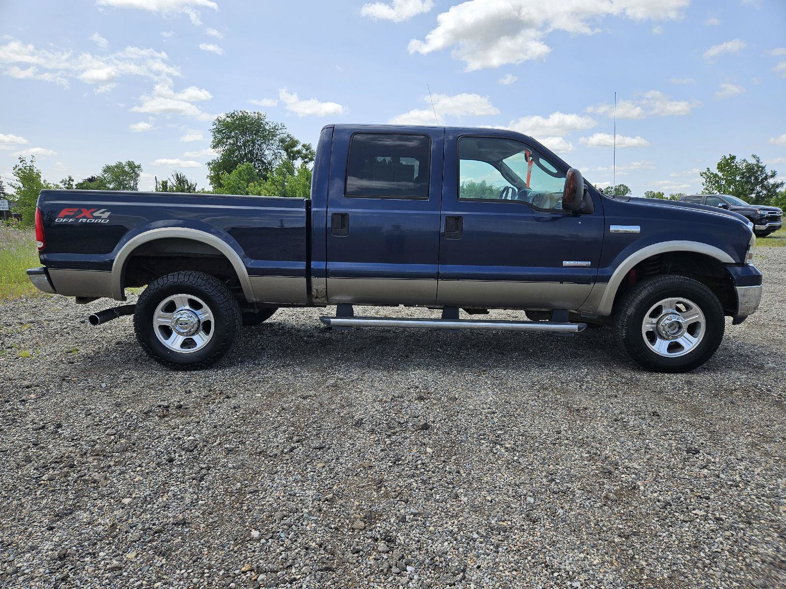 Used 2006 Ford F350 Lariat AWD/4WD image 8