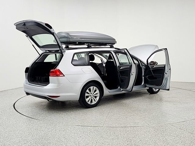 Used 2017 Volkswagen Golf S AWD/4WD image 11