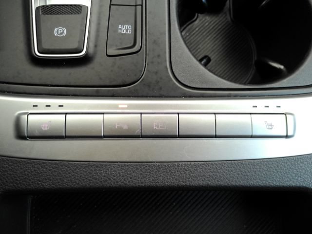 Used 2026 Kia Carnival LXS FWD image 52