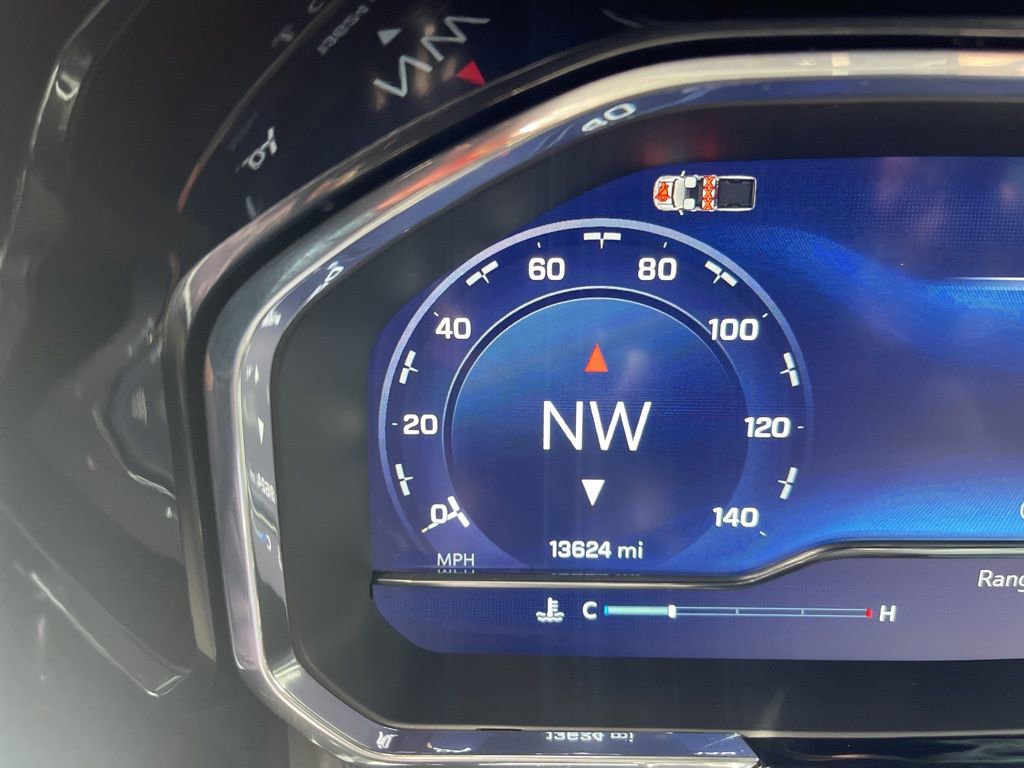 Used 2025 Chevrolet Silverado 1500 LT image 29