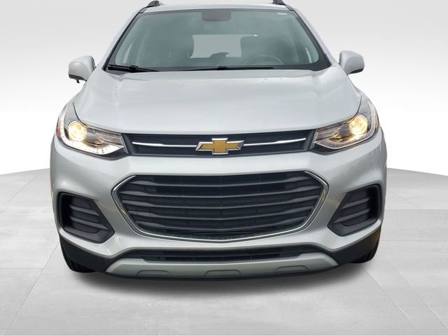 Certified 2022 Chevrolet Trax LT w/ LT Convenience Package image 8