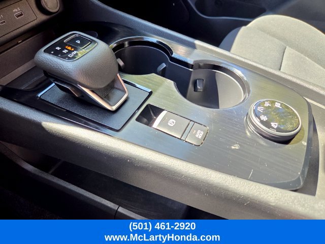 Used 2023 Nissan Rogue S AWD/4WD image 25