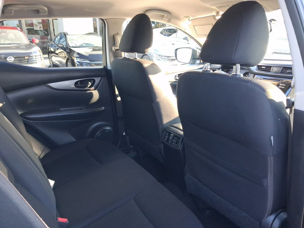 Used 2017 Nissan Rogue Sport S w/ S Appearance Package FWD image 23