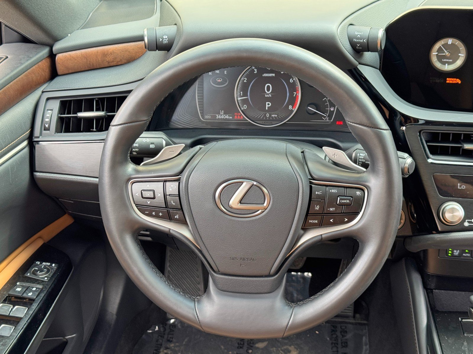 Used 2024 Lexus ES 350 w/ Premium Package FWD image 22