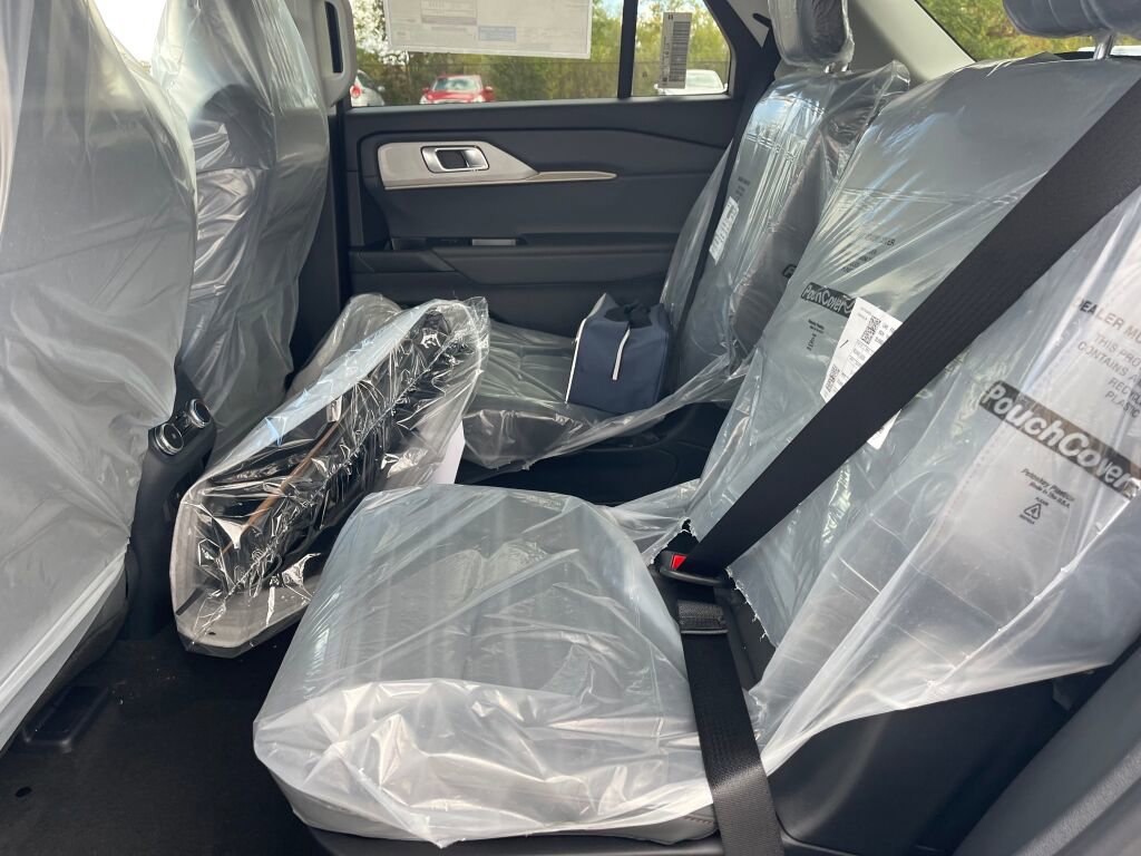 New 2026 Ford Explorer Active image 13