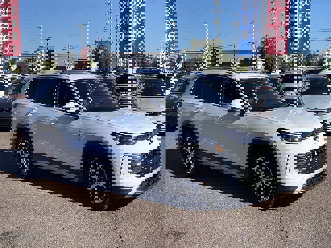 New 2025 Volkswagen Tiguan SE image 2