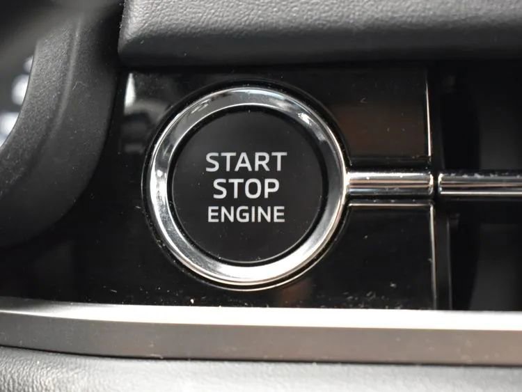 Used 2024 Mitsubishi Outlander Ralliart image 29