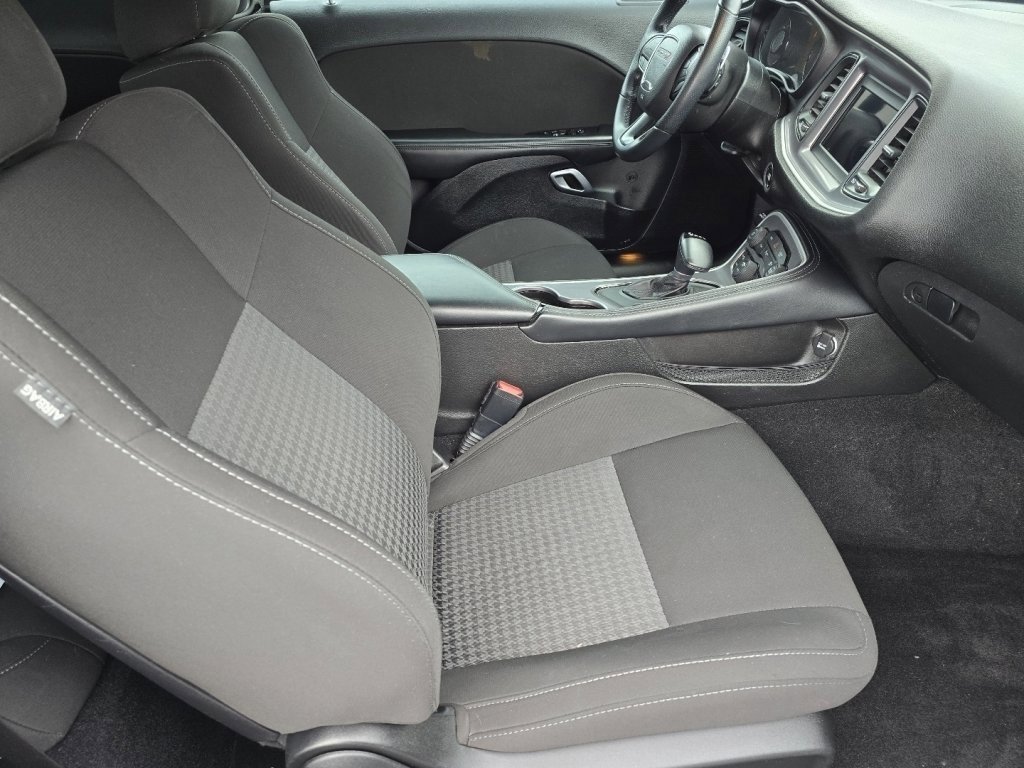 Used 2022 Dodge Challenger GT w/ Driver Convenience Group image 16