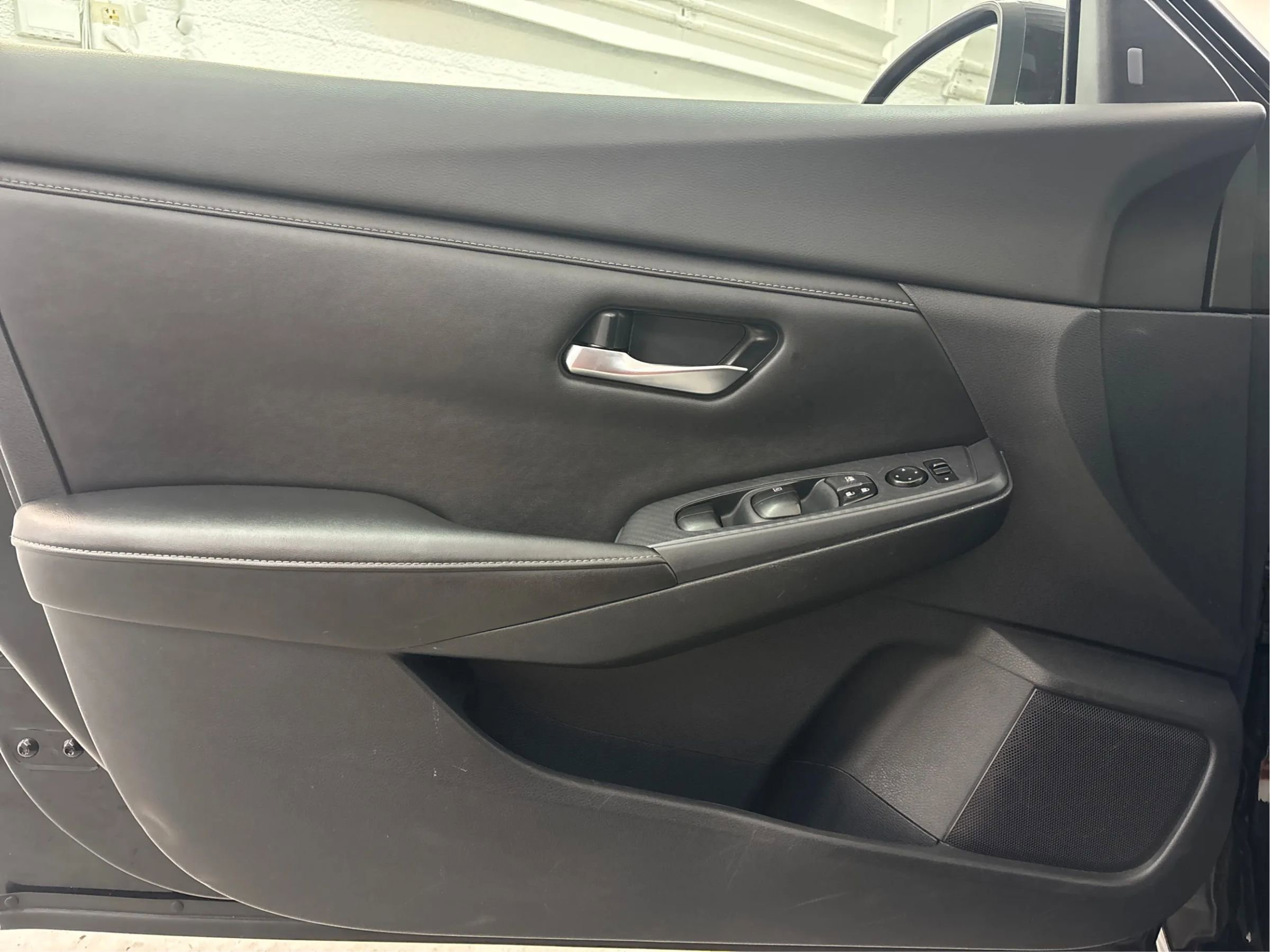 Used 2020 Nissan Sentra SV w/ Trunk Package image 26