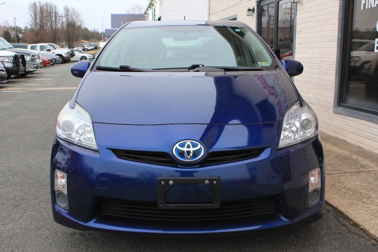 Used 2011 Toyota Prius Three w/ Navigation Pkg image 2