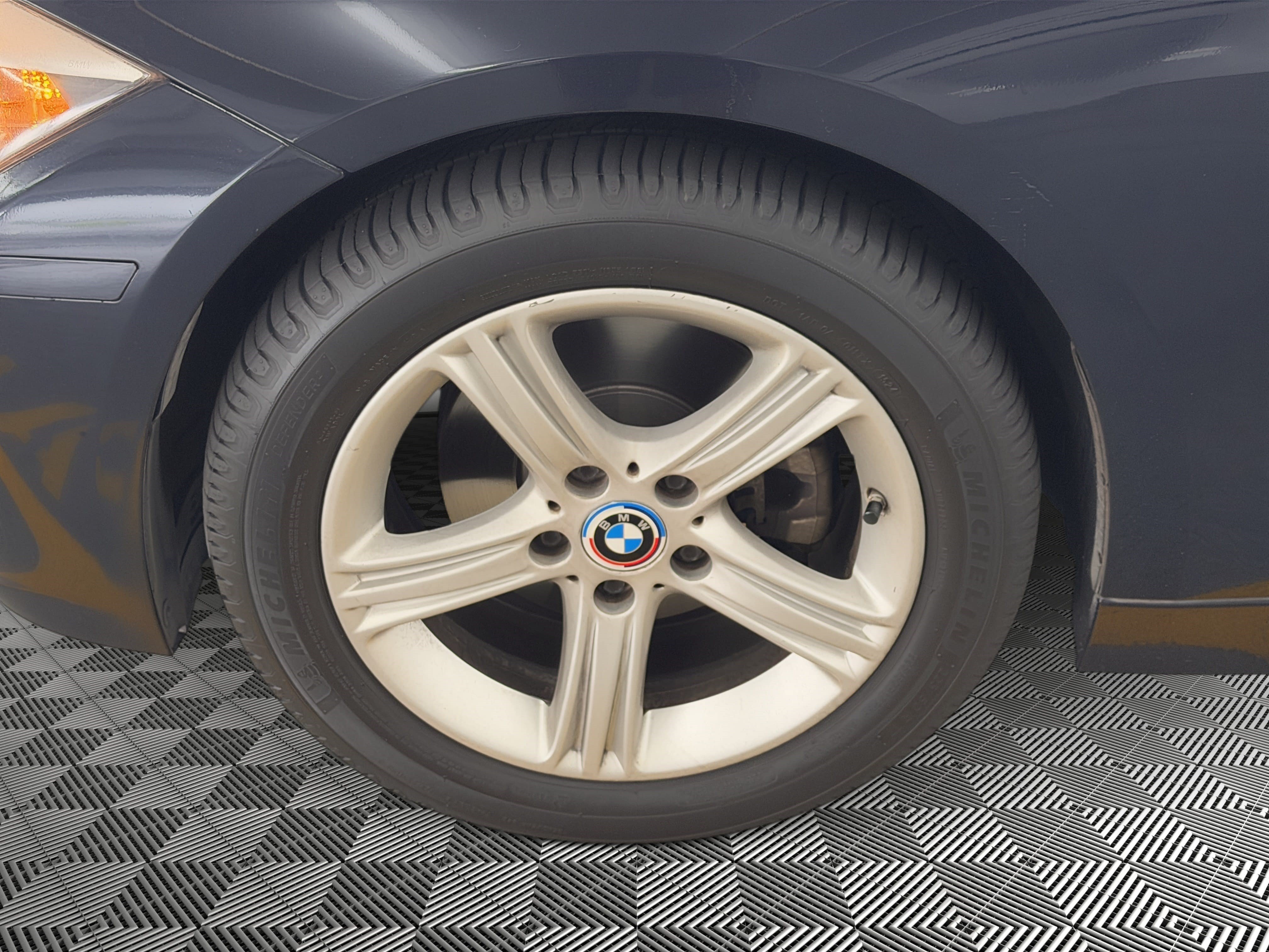 Used 2013 BMW 328i Sedan RWD image 12