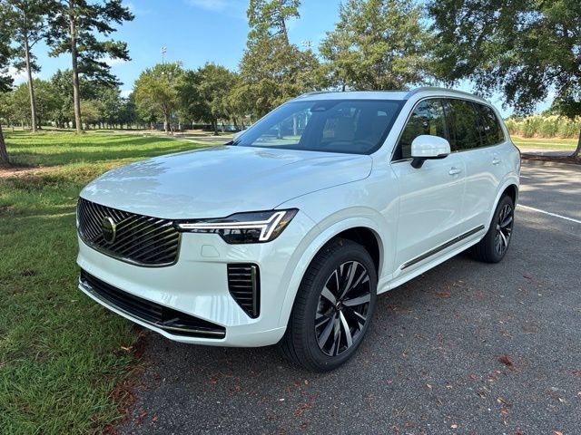 New 2026 Volvo XC90 B5 Core AWD/4WD image 1