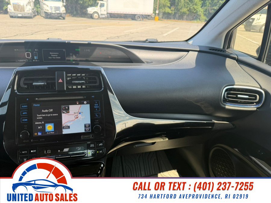 Used 2016 Toyota Prius Four FWD image 13