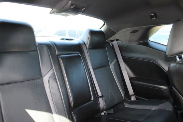 Used 2023 Dodge Challenger SXT w/ Plus Package image 6