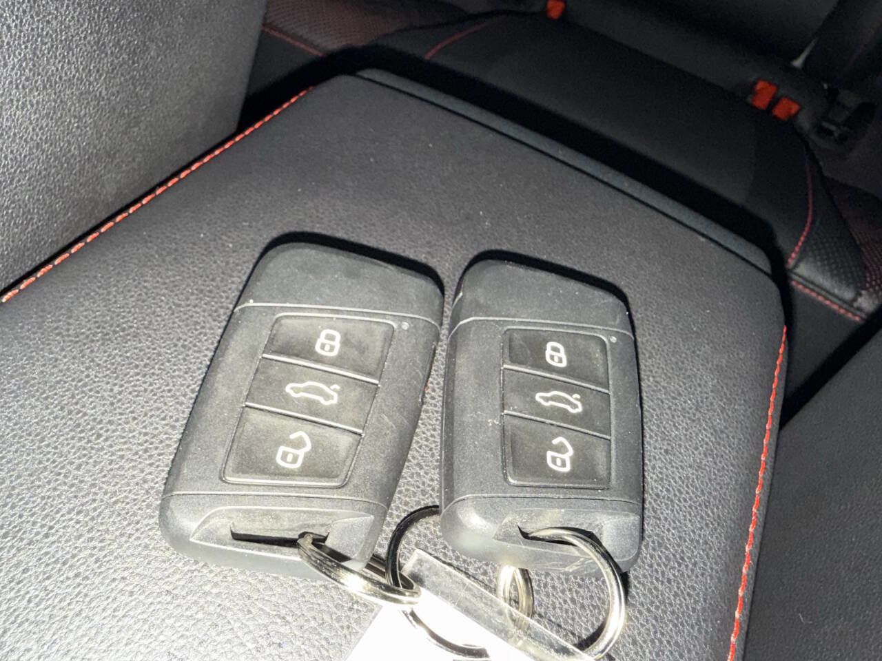 Used 2024 Volkswagen Jetta GLI Autobahn w/ GLI Black Package image 17