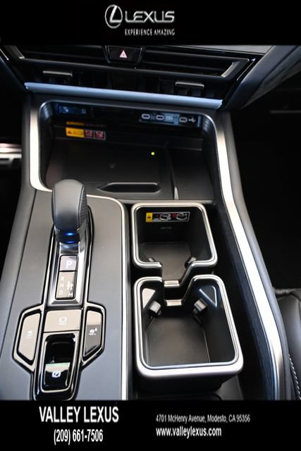 New 2026 Lexus TX 500h AWD image 9