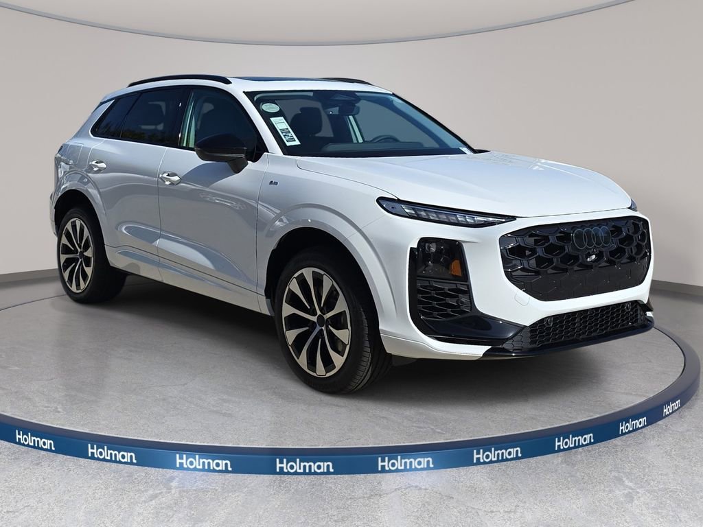 New 2026 Audi Q3 quattro 2.0T AWD/4WD image 3