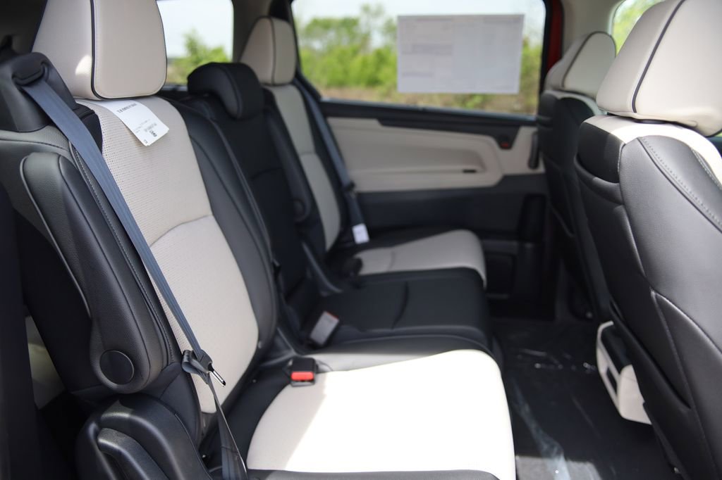 New 2026 Honda Odyssey Elite image 34