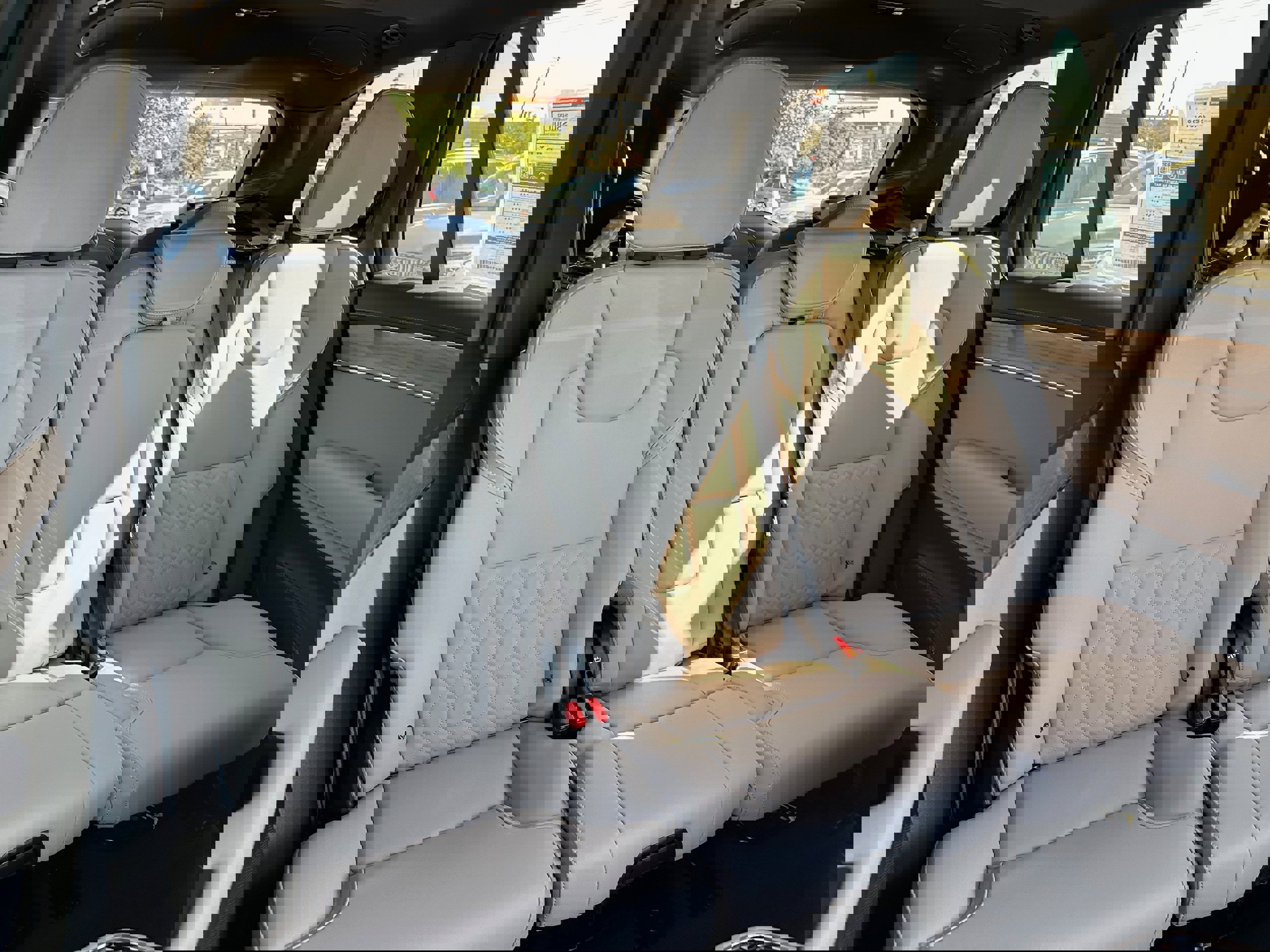 New 2026 Volvo XC90 B6 Plus w/ Protection Package Premier image 11