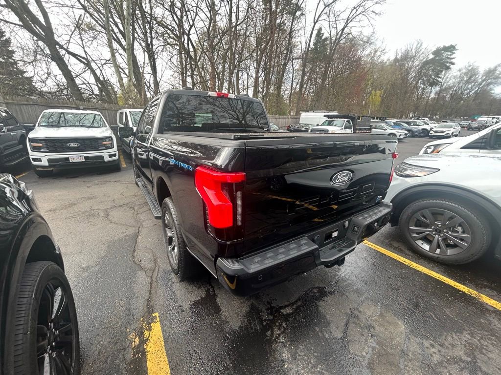 Used 2024 Ford F150 Lightning Flash AWD/4WD image 5
