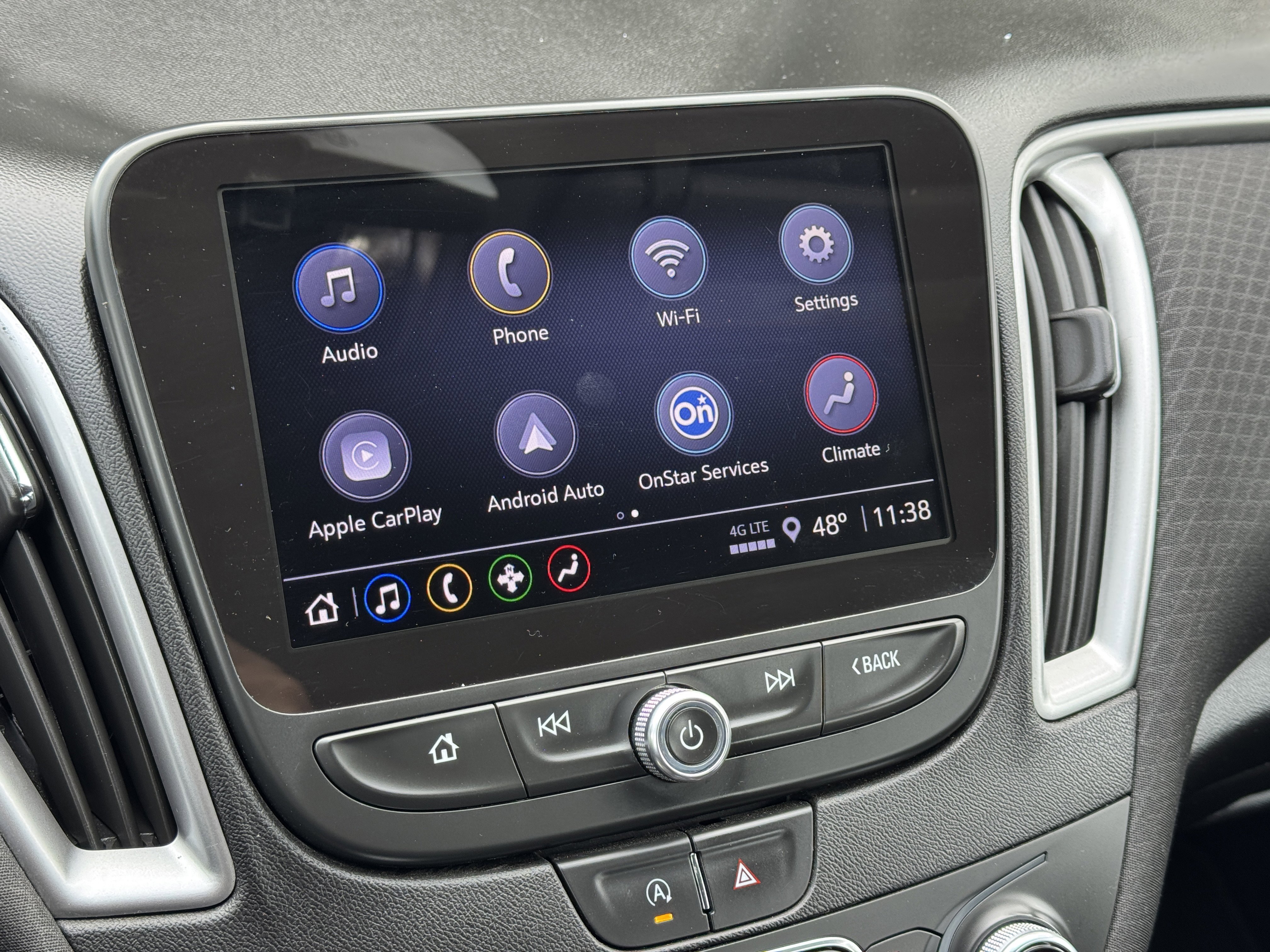 Used 2022 Chevrolet Malibu LT image 25