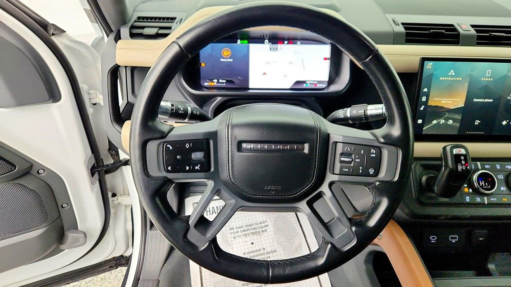 Used 2022 Land Rover Defender 110 X-Dynamic HSE image 13