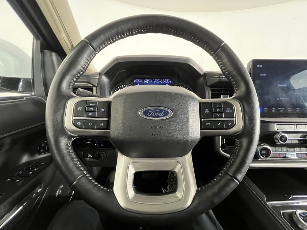 Used 2024 Ford Expedition XLT image 22