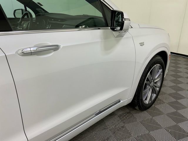 Certified 2025 Cadillac XT6 Premium Luxury w/ Technology Package image 7