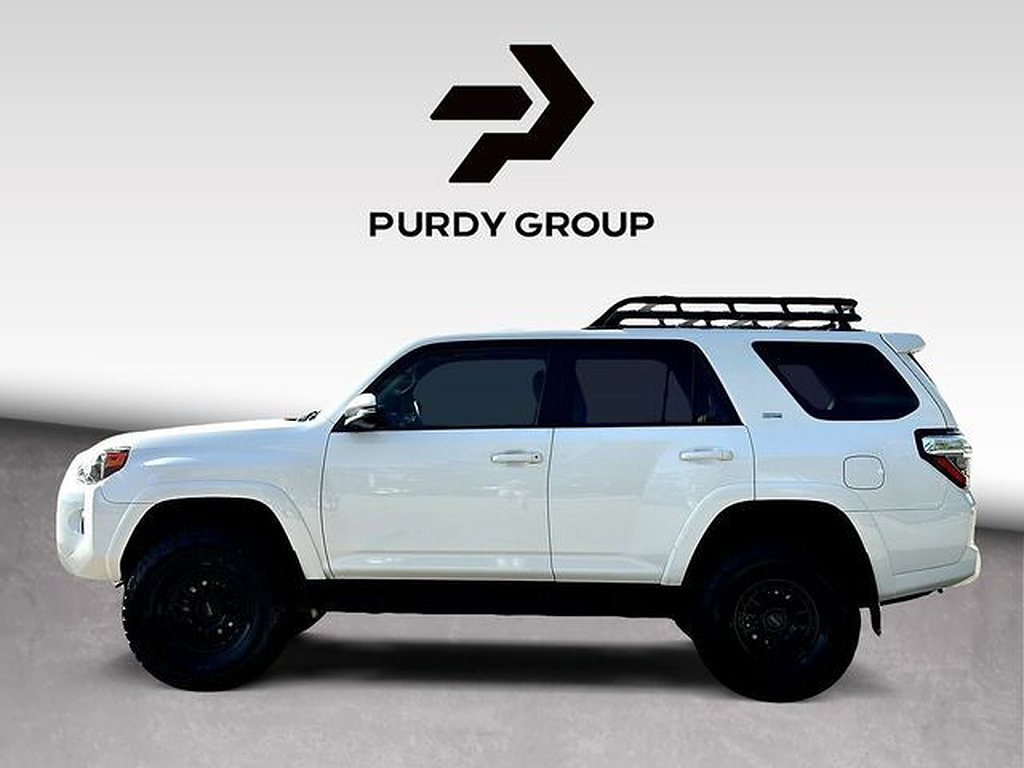 Certified 2022 Toyota 4Runner SR5 Premium w/ Moonroof Package AWD/4WD image 5