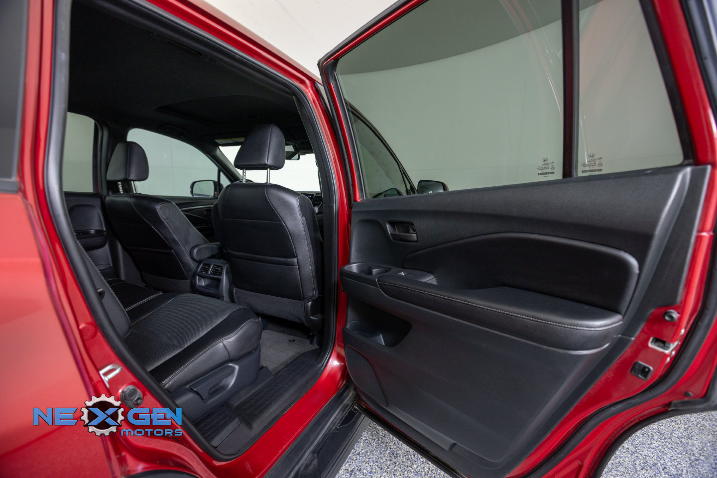 Used 2022 Honda Passport EX-L image 32