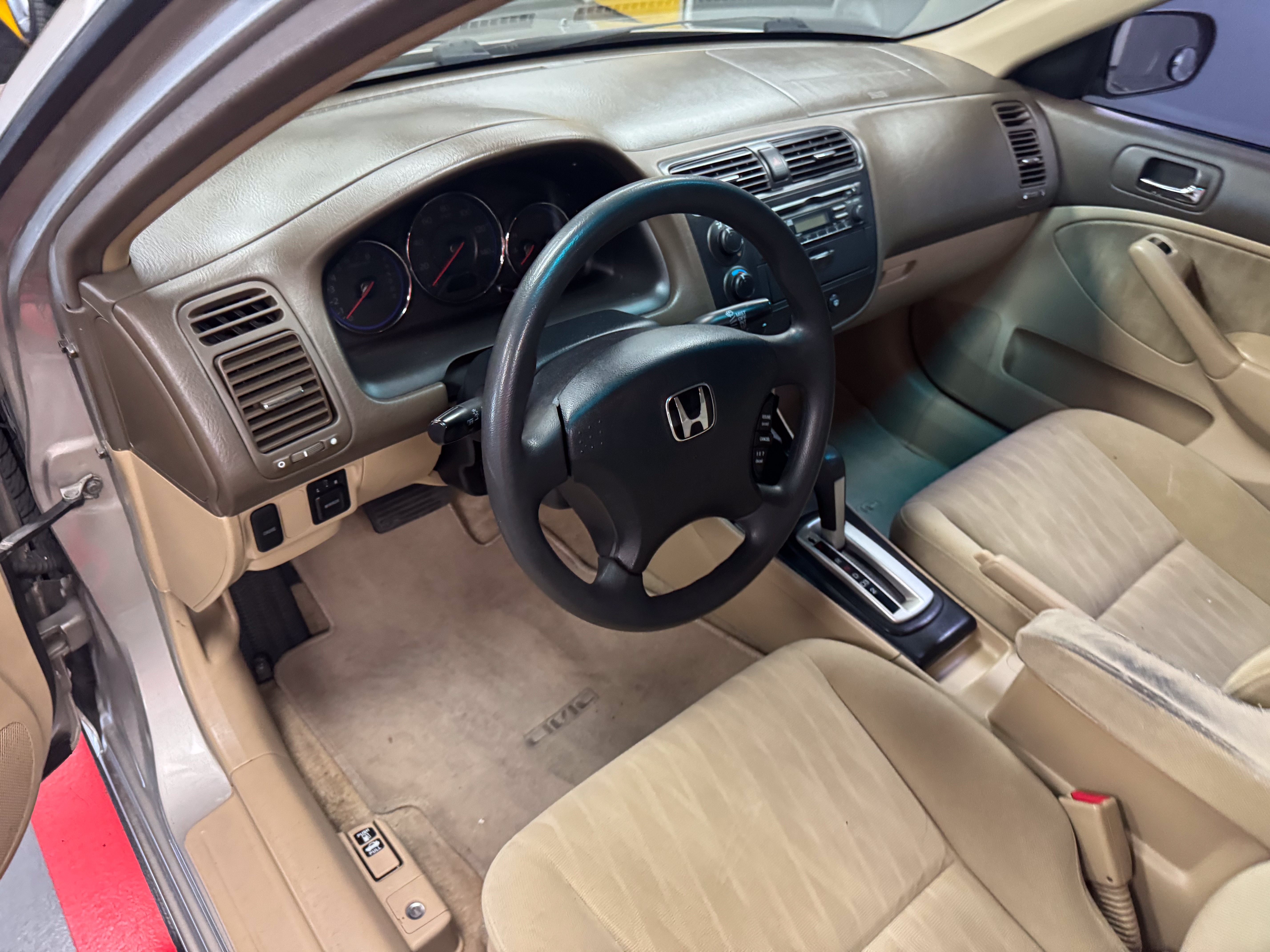 Used 2003 Honda Civic LX image 9