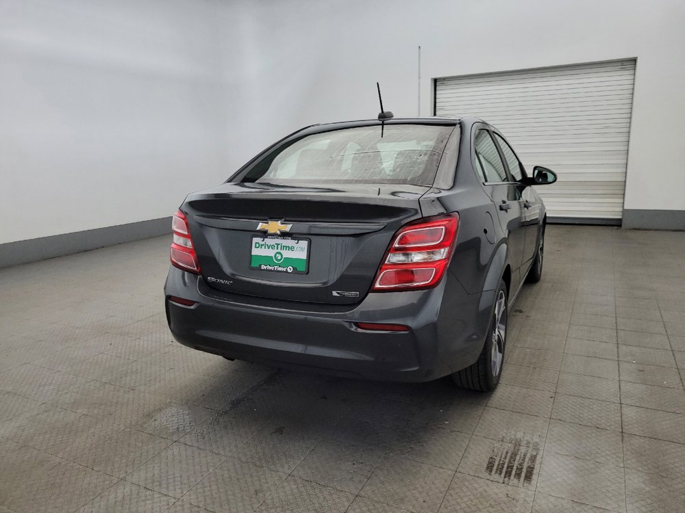 Used 2020 Chevrolet Sonic Premier FWD image 7