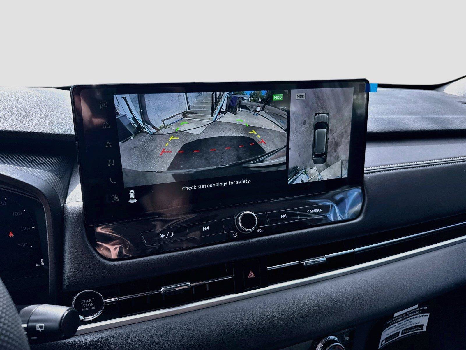 New 2026 Mitsubishi Outlander SE FWD image 17