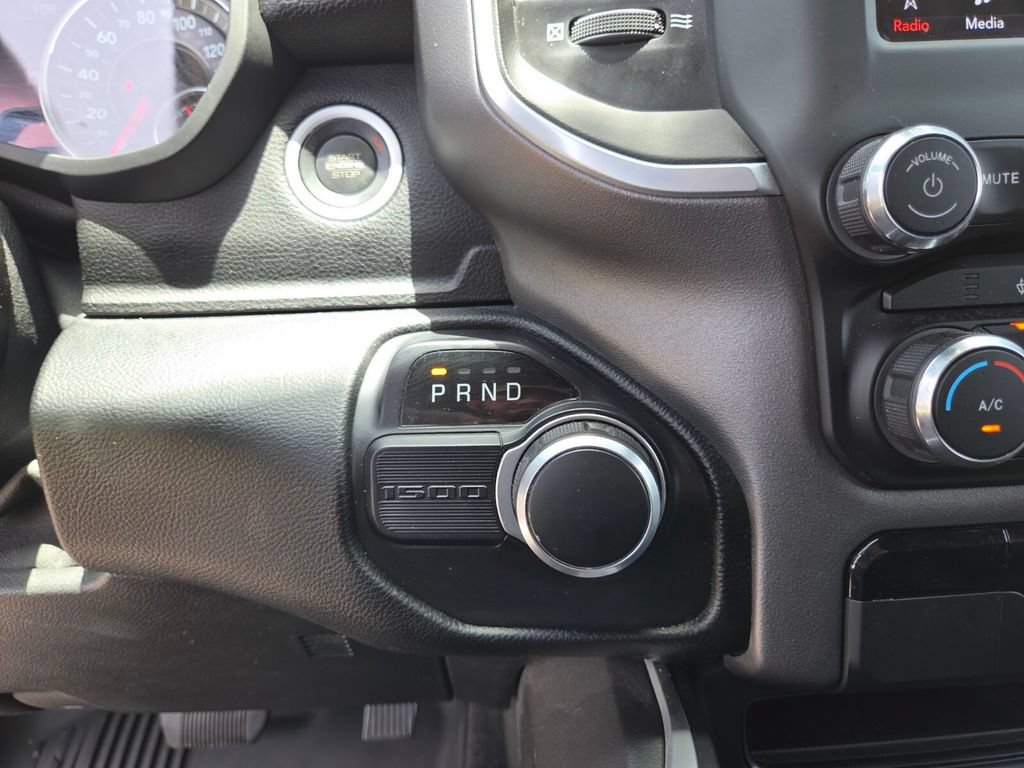Used 2021 RAM 1500 Big Horn RWD image 30