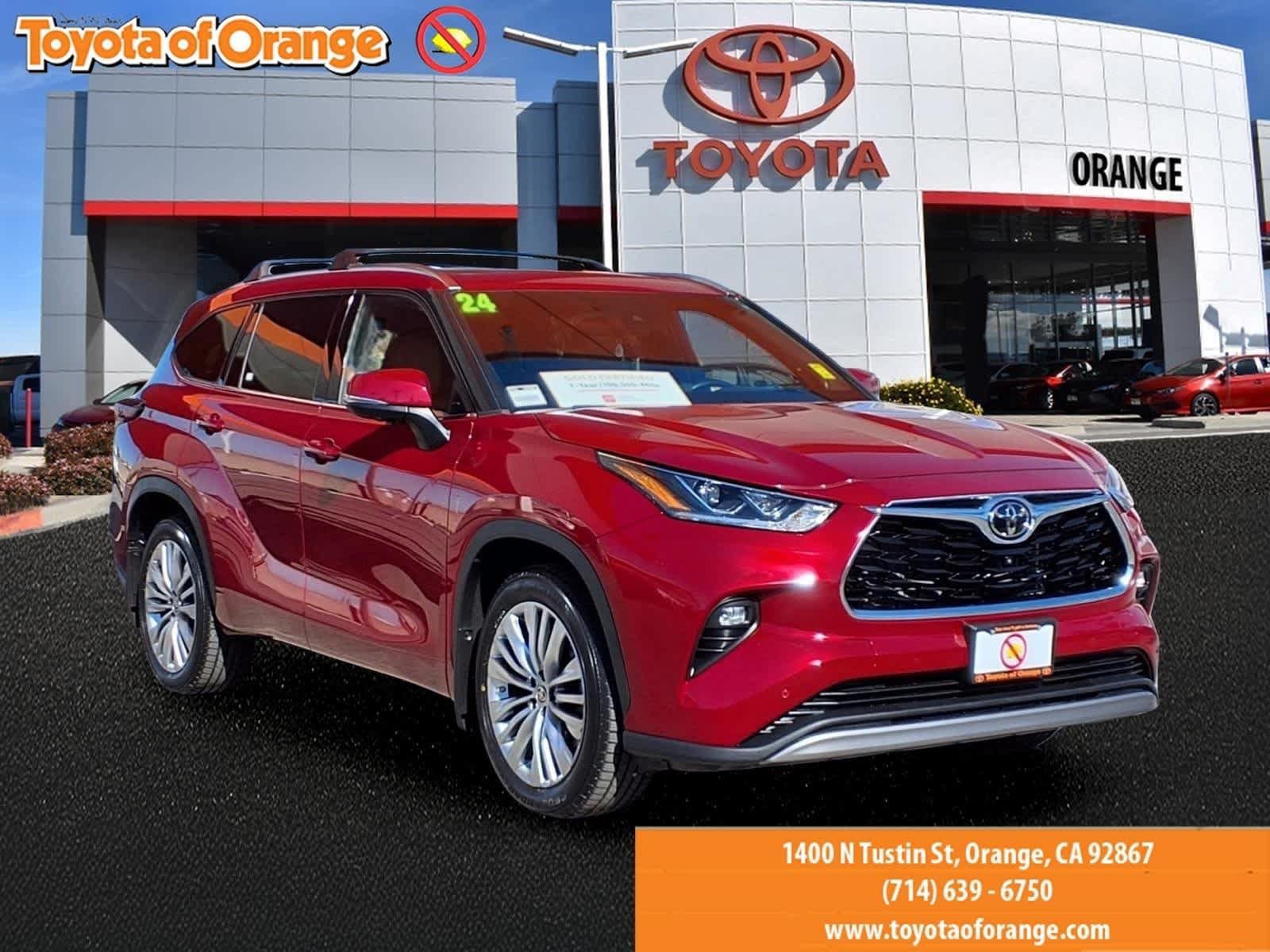 Used 2024 Toyota Highlander Platinum AWD/4WD image 1