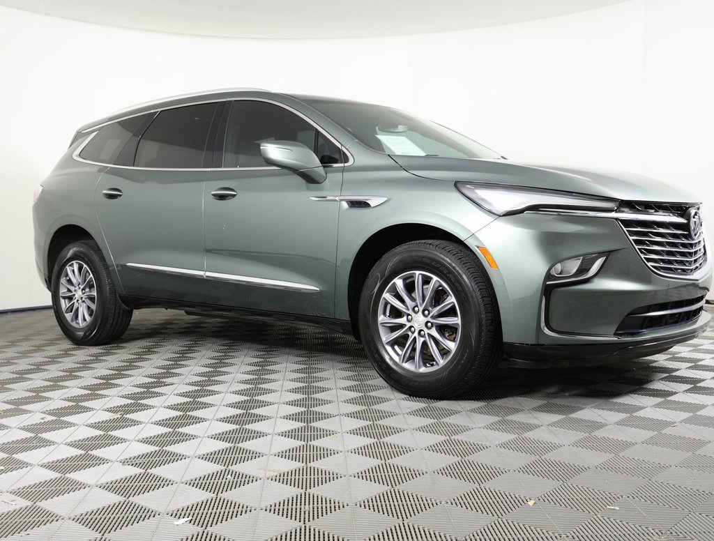 Certified 2022 Buick Enclave Essence image 3