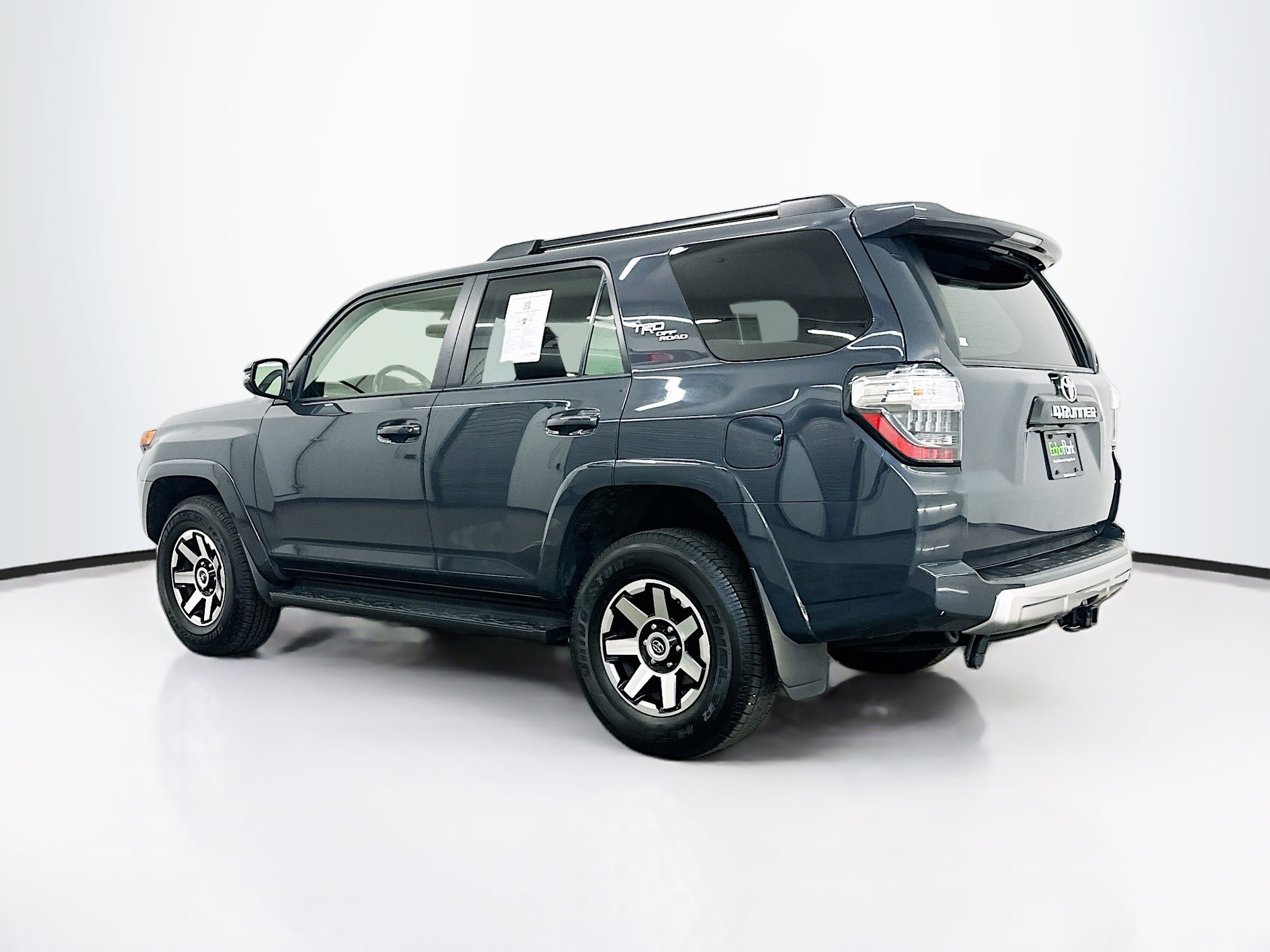Used 2024 Toyota 4Runner TRD Off-Road Premium AWD/4WD image 5