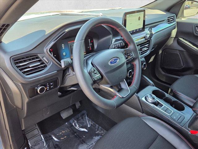 Used 2025 Ford Escape ST-Line image 10