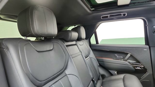 Used 2024 Land Rover Range Rover Sport Dynamic SE image 25