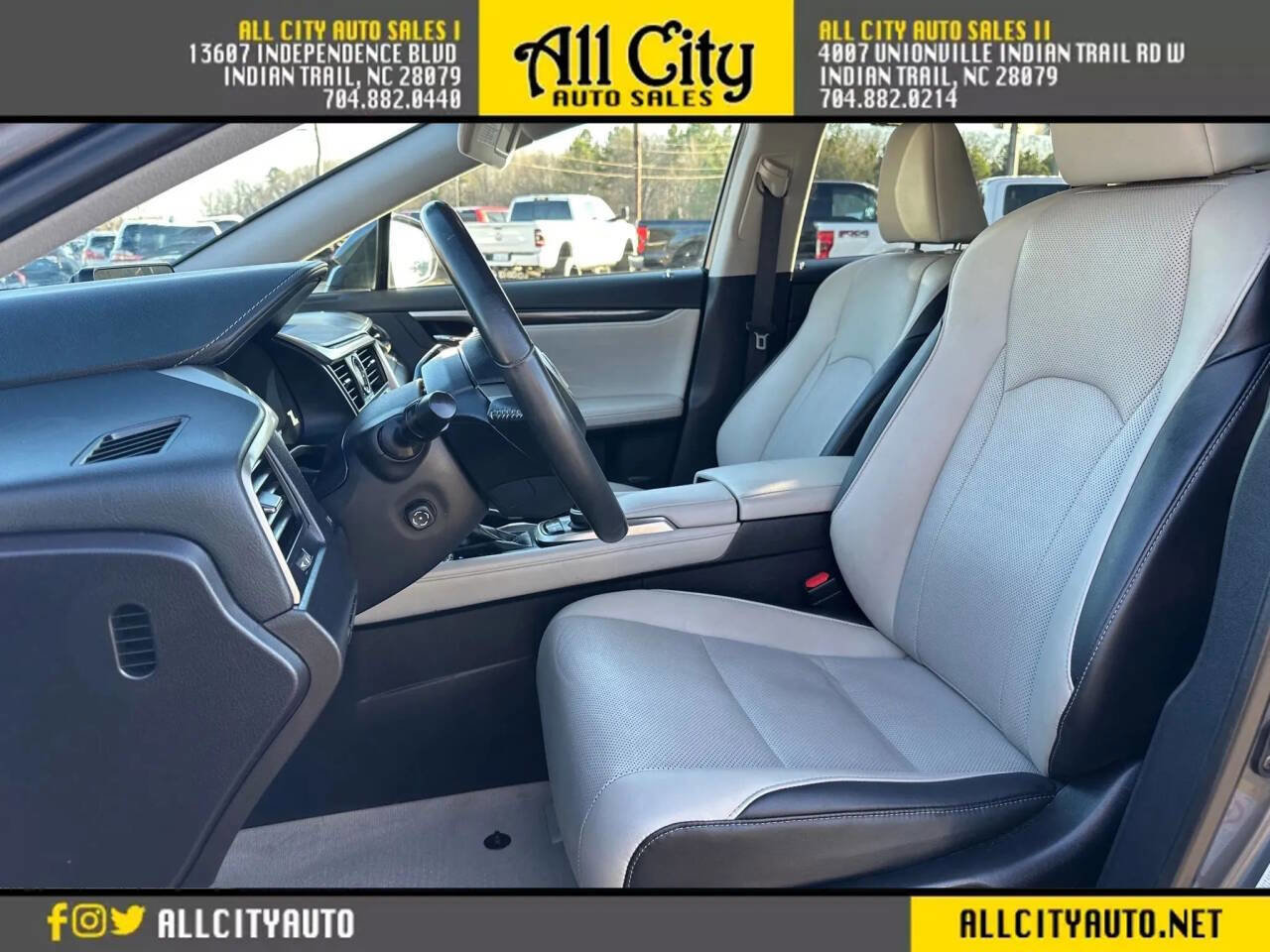 Used 2017 Lexus RX 350 FWD w/ Accessory Package image 14